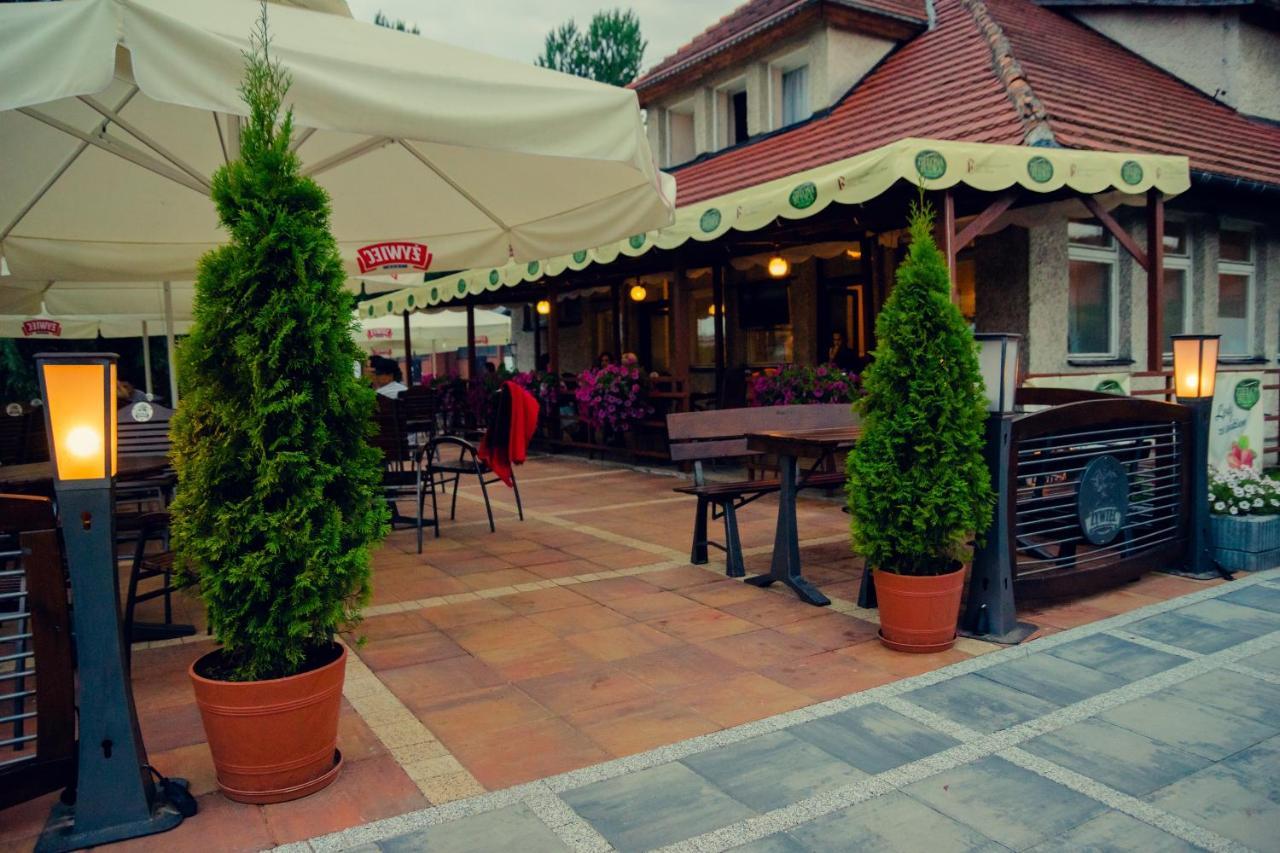 Hotel Zamek Pultusk Dom Polonii Экстерьер фото