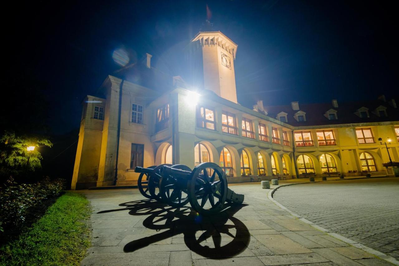 Hotel Zamek Pultusk Dom Polonii Экстерьер фото