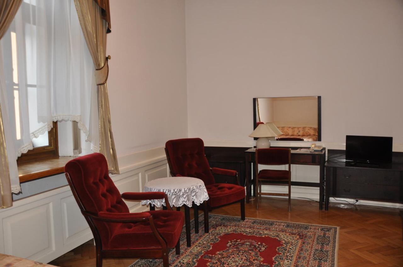 Hotel Zamek Pultusk Dom Polonii Экстерьер фото